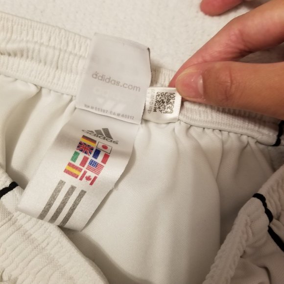 Adidas White Shorts Climalite Vintage Basketball Soccer Track or Running Shorts - Picture 8 of 13